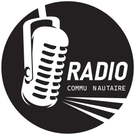 Illustration d’un microphone. À côté, on peut lire : « Radio Communautaire ».